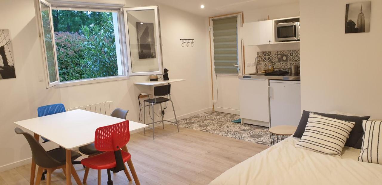 Adorable Studio 25M² Tres Calme Avec Parking Marseille Exteriér fotografie